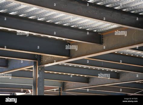 New construction using steel I Beams Stock Photo - Alamy