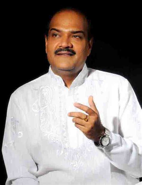 Shailendra Bhartti - Devotional & Spiritual Singer - Rudra Centre