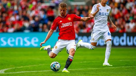 Mount makes Man Utd debut as Ten Hag's side beat Leeds United 2-0 in pre-season friendly