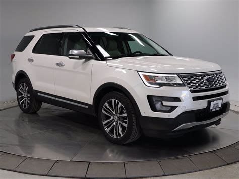 Pre-Owned 2017 Ford Explorer Platinum 4WD Sport Utility