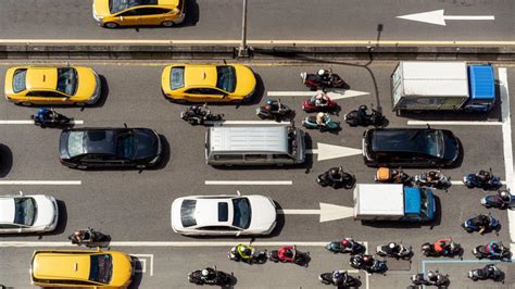 What Is Lane Splitting, And Is It Legal? – Forbes Advisor