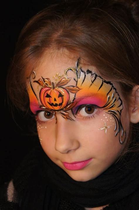 Pumpkin Mask | Face painting halloween, Pumpkin face paint, Face painting easy