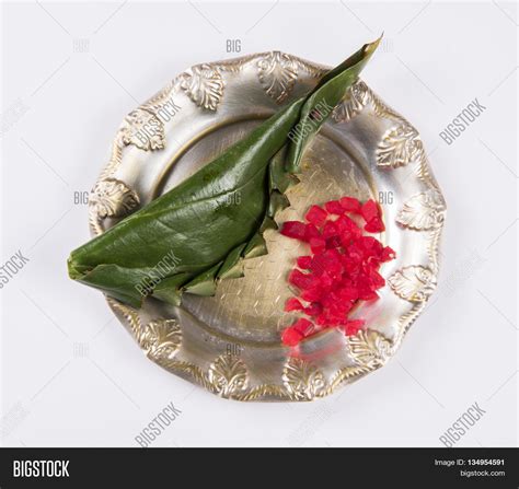 Indian Traditional Image & Photo (Free Trial) | Bigstock