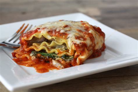 Rolled Spinach and Mushroom Lasagna - Espresso and CreamEspresso and Cream