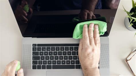 How to clean laptop screen: an expert guide | Homes & Gardens