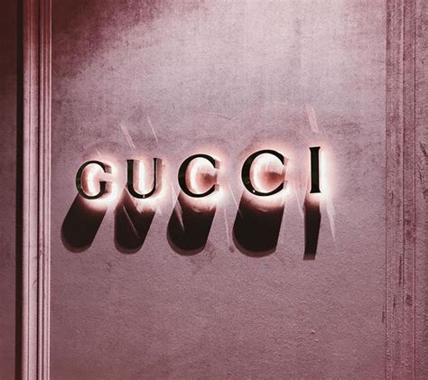 Pink Gucci Desktop Wallpapers - Top Free Pink Gucci Desktop Backgrounds - WallpaperAccess