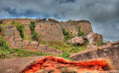 The magnificent fort of Chitradurga • The Mysterious India