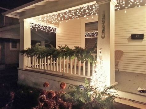 30+ Christmas Lights Porch Railing - DECOOMO