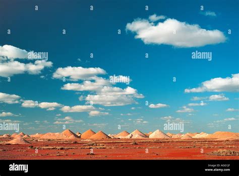 opal mines, Coopers Pedy (Coober Pedy), Northern Territory, Australia Stock Photo - Alamy