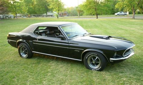 Raven Black 1969 Ford Mustang Grande Hardtop - MustangAttitude.com Photo Detail