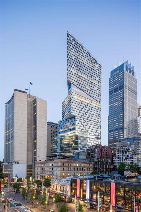 Gallery of 3XN’s Quay Quarter Tower in Sydney Wins the International High-Rise Award 2022/23 - 1