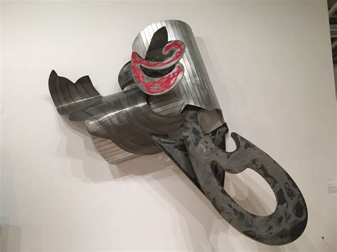 Pin von Nicole Zahour auf Frank Stella Sculptures from Whitney Retrospective | 3 d