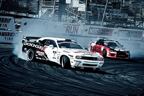 Download Drift Vehicle Dodge Challenger SRT HD Wallpaper