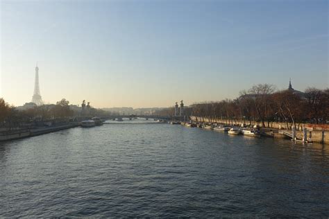 Pont de la Concorde @ Seine @ Paris | Guilhem Vellut | Flickr