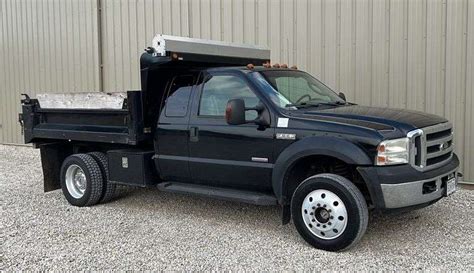 2006 Ford F550 dump truck - Schneider Auctioneers LLC