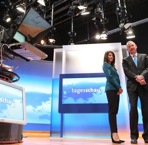 [45+] Tagesschau Studio Bild