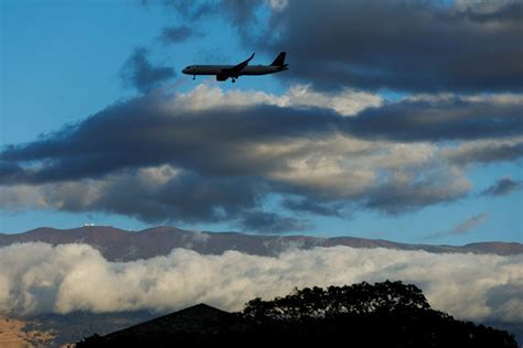 Delta flight makes emergency diversion after horrific bout of diarrhoea ...