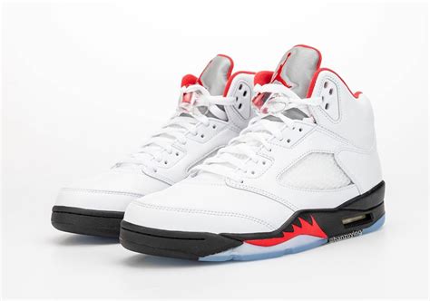 Air Jordan 5 Fire Red 2020 DA1911-102 Release Date | SneakerNews.com