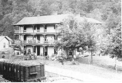 Cedar Bluff Hotel, Tazewell County, Virginia. The Cedar Bluff Hotel early in the 20th century ...