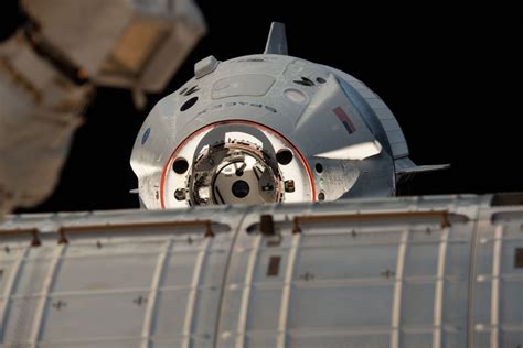 NASA, SpaceX Simulate Astronauts Docking to Station on Crew Dragon Spacecraft – Commercial Crew ...