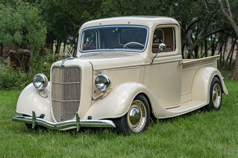 1936 Ford Pickup ALL STEEL 350 auto ac Sold | Motorious