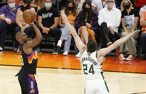 Chris Paul leads Suns to Game 1 win over Bucks in NBA Finals