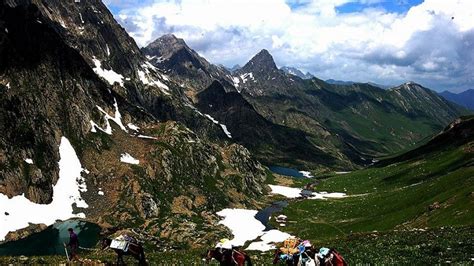 Trekking - Sonamarg | Trekking Photos, Sightseeing -NativePlanet