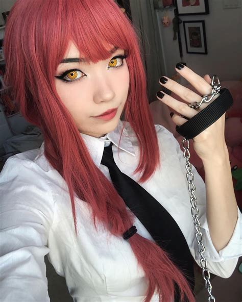 Makima cosplay by Emiru : r/ChainsawMan