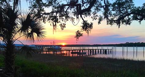 Hilton Head's Landmark Waterfront Dining Experience