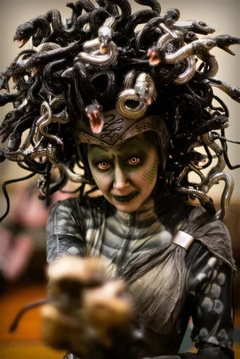 1000+ ideas about Medusa Costume on Pinterest | Halloween Costumes ...