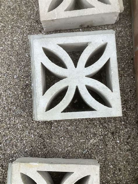 FreelyWheely: Decorative concrete blocks