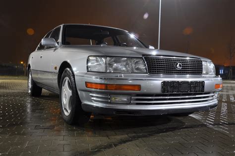 Lexus LS 400 Wallpapers Images Photos Pictures Backgrounds