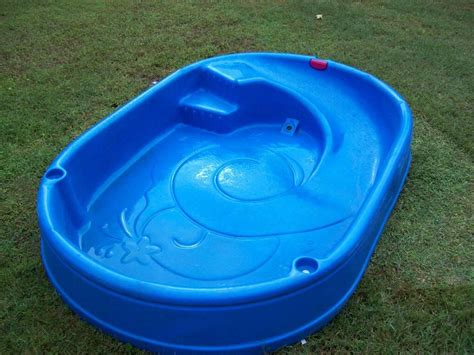 Little Tikes Hard Sided Pool with built in slide $45.00 | Plastic swimming pool, Plastic pool ...