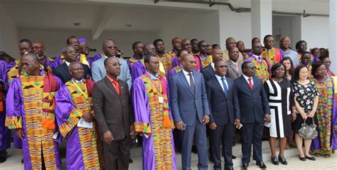 Universite De Lome Logo / Université de Paris : ensemble pour un rayonnement ... / Welcome to ...