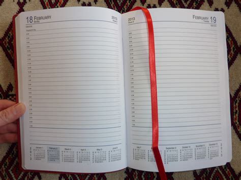 Plannerisms: The Showdown: Day Per Page Diary Vs. Undated Notebook