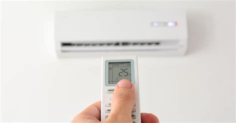 Can You Use An Air Conditioner As A Dehumidifier?