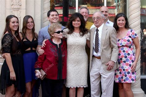 Valerie Bertinelli, family – Stock Editorial Photo © Jean_Nelson #12357976