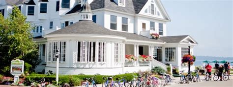 Mackinac Island Hotel Packages: Hotel Iroquois Mackinac Island Michigan MI Rates