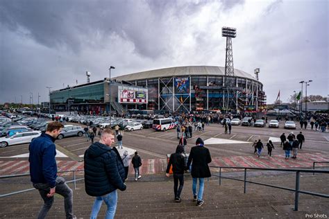 Feyenoord - PSV: Belangrijke informatie voor treinreizigers | FR12.nl