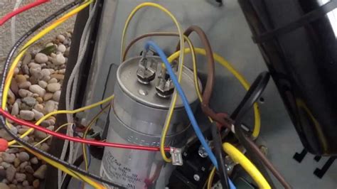 Installing a 5-2-1 Hard Start Capacitor Kit on a Tempstar/Carrier HVAC - YouTube