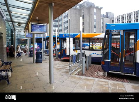 aberdeen bus station scotland uk Stock Photo - Alamy