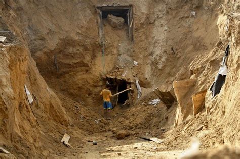 Egypt Destroys Over 500 Tunnels Under Gaza Border