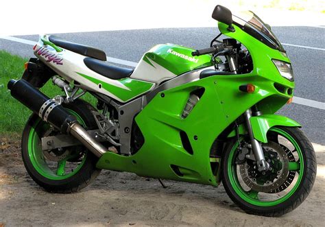 Kawasaki Ninja ZX-6R - Wikipedia