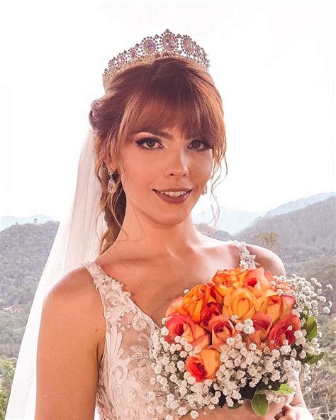 Náthalie de Oliveira - Most Beautiful Transgender Bride Wedding Dress - TG Beauty