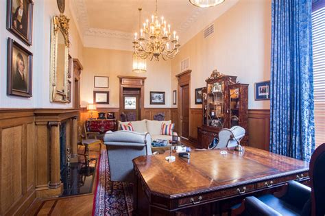 Governor Asa Hutchinson’s Office – State Capital – Shayla Copas ...