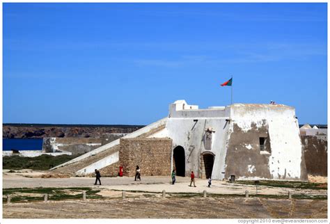 Porta da Pra? the main entrance to the Fortaleza de Sagres (Sagres Fortress). (Photo ID 17336 ...