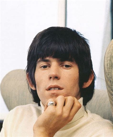 Pin on ⃟ ⚝ keith richards ˚. ᝰ | Keith richards, Keith richards young ...