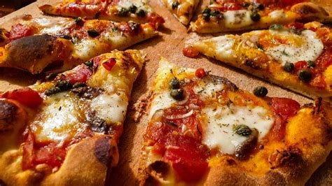 Primo Pizza: A Restaurant in Miami Beach, FL - Thrillist