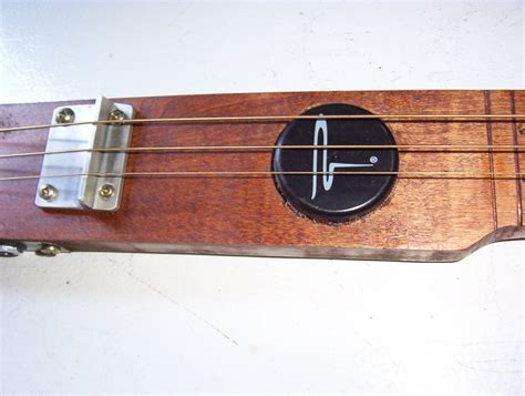 3 String Slide Guitar : 8 Steps (with Pictures) - Instructables