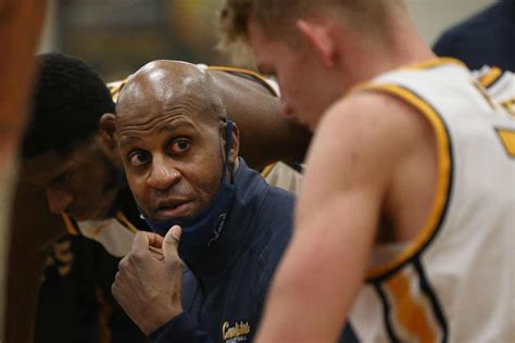 Canisius men's basketball tops St. Bonaventure 70-67